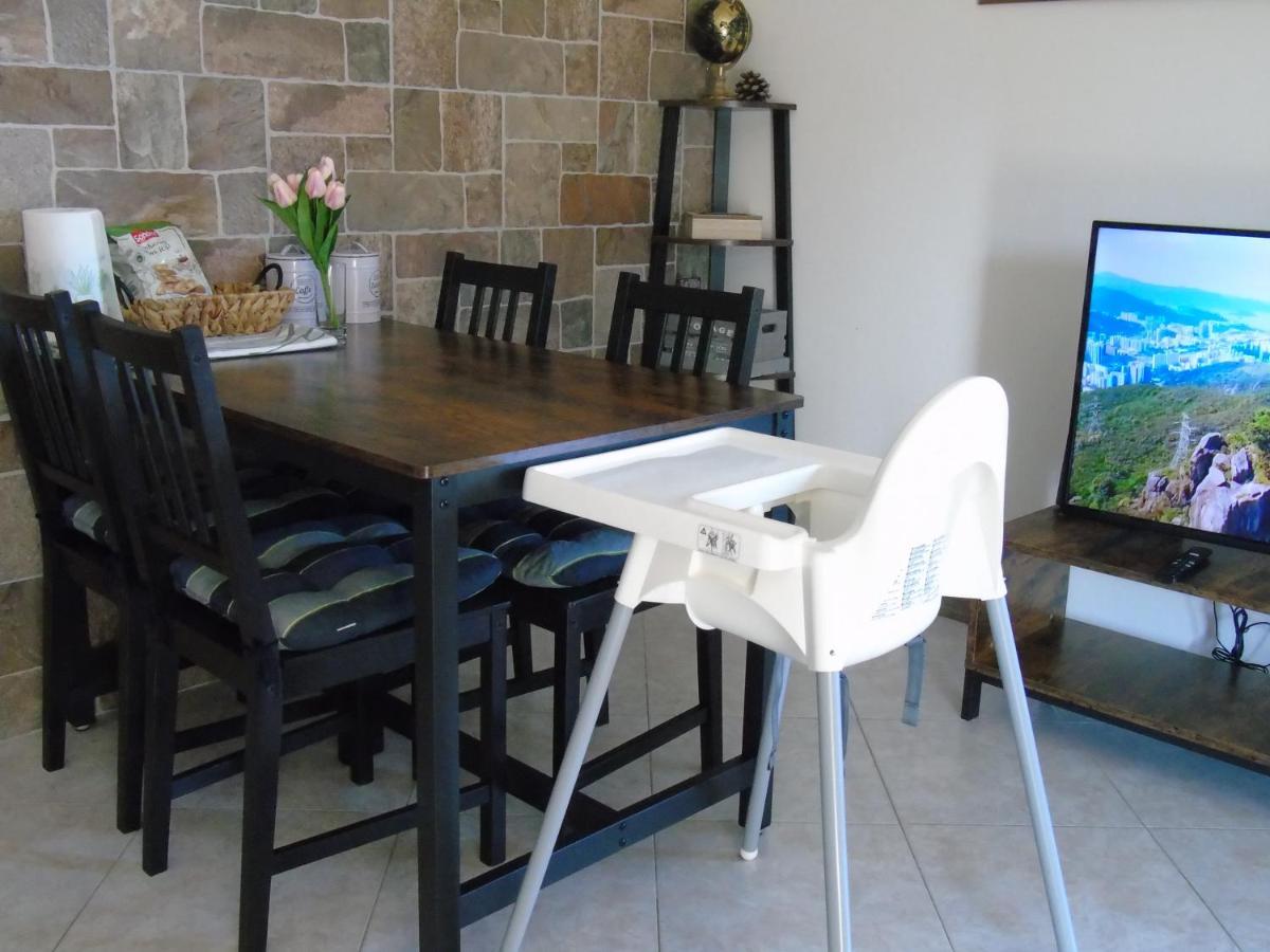 Appartamento Discovery Flat With Pool & Bikes Sirmione Esterno foto
